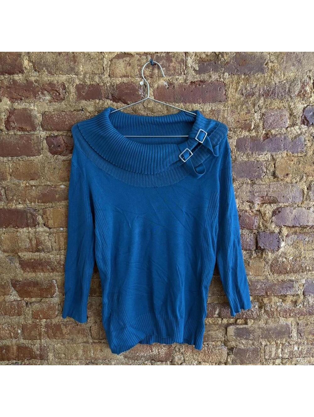 Vintage Style & Co. Blue Y2K Buckle Sweater